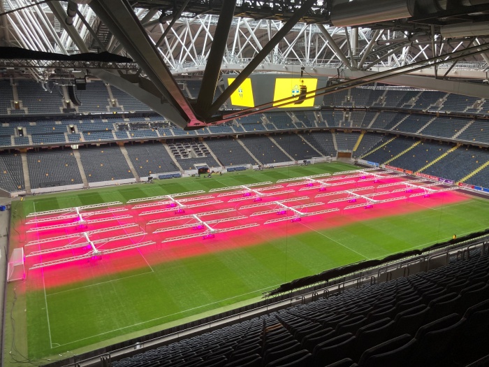 The relatively closed roof construction of the Friends Arena. <br/>Image: SGL