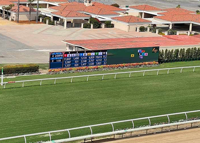 Del Mar upgrades racing experience with new LED Display