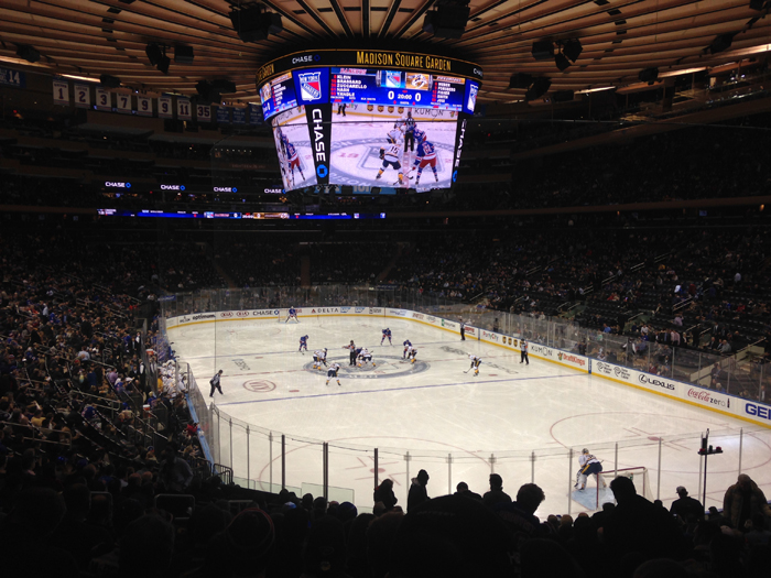 Ice Hockey in the Madison Square Garden.<br />image: STADIAWORLD